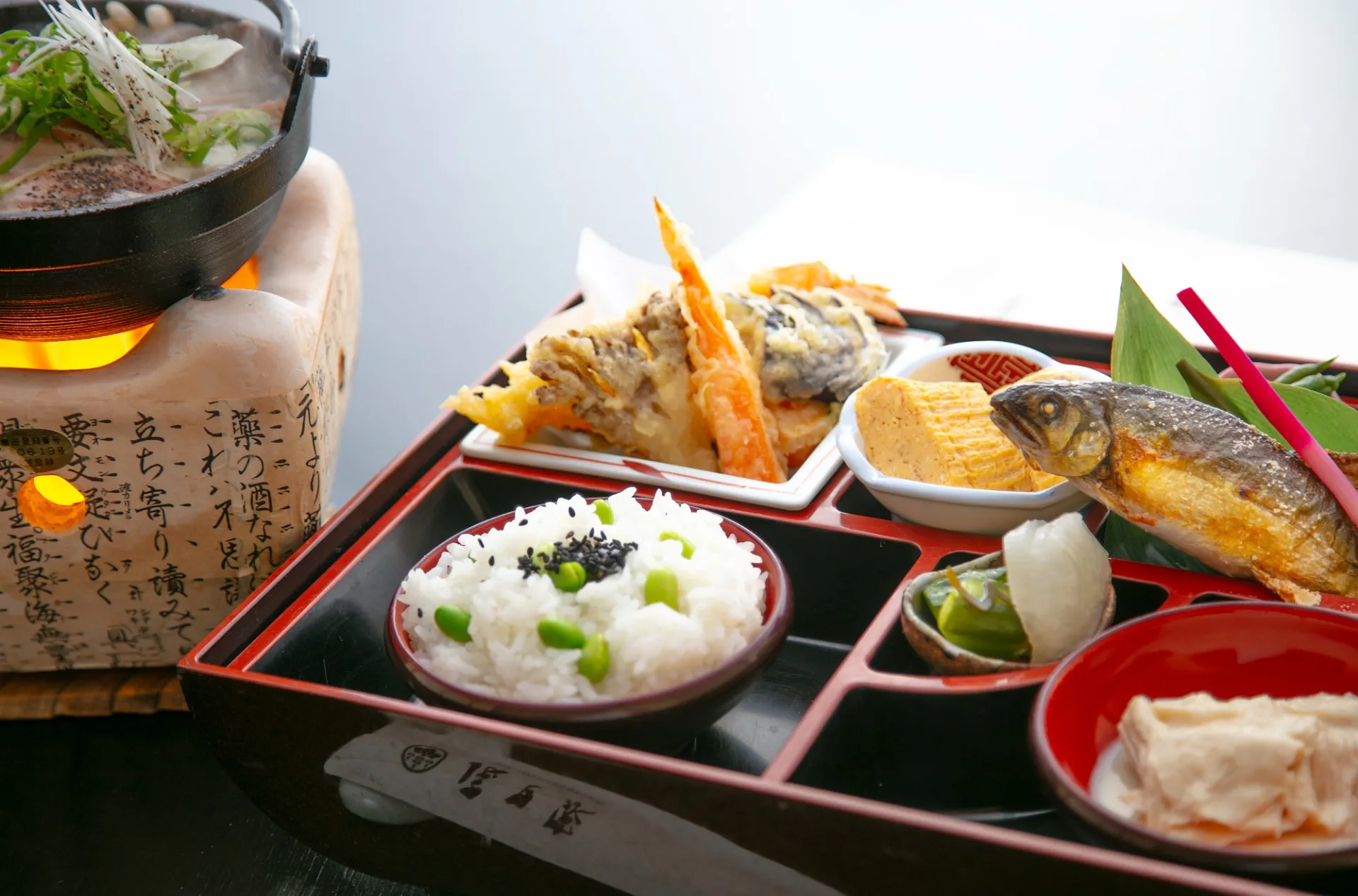 岐阜への団体旅行、お食事はどう選ぶ?美濃で味わう旬の料理と辰巳家のおもてなし